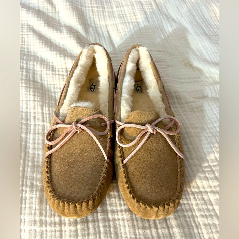 Ugg Moccasins (Dakota)